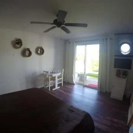 Bora Bora Nocleg ze śniadaniem 4*