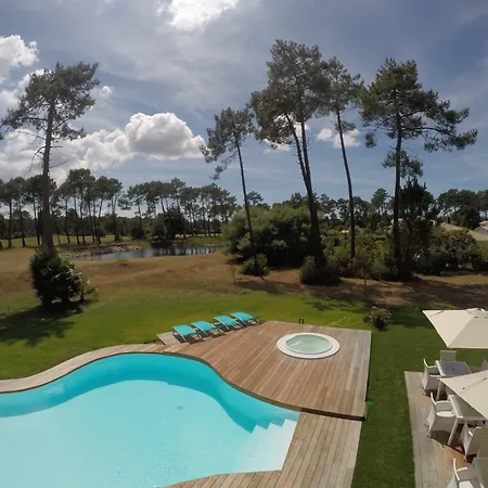 Bora Bora 4* Gujan-Mestras