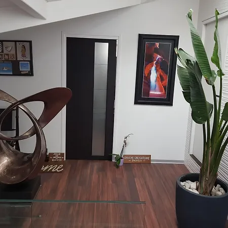 Bed & Breakfast Bora Bora 4*