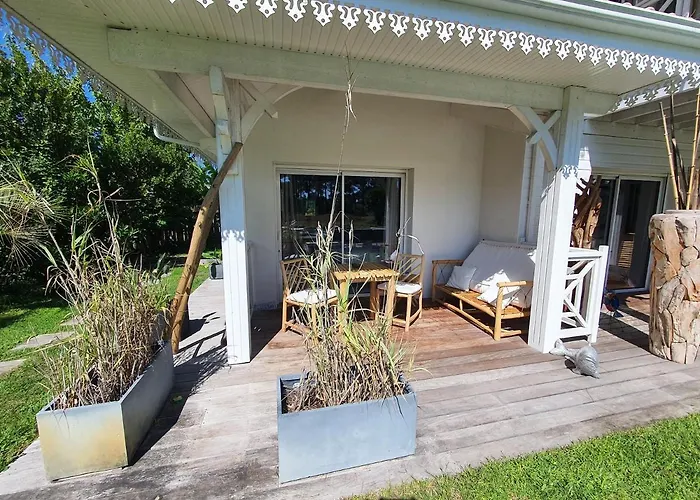 Bed & Breakfast Bora Bora 4*