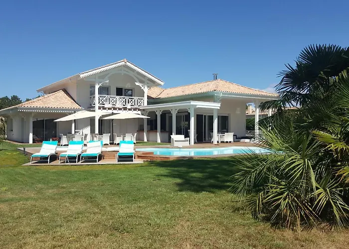 Bora Bora Bed & Breakfast 4*