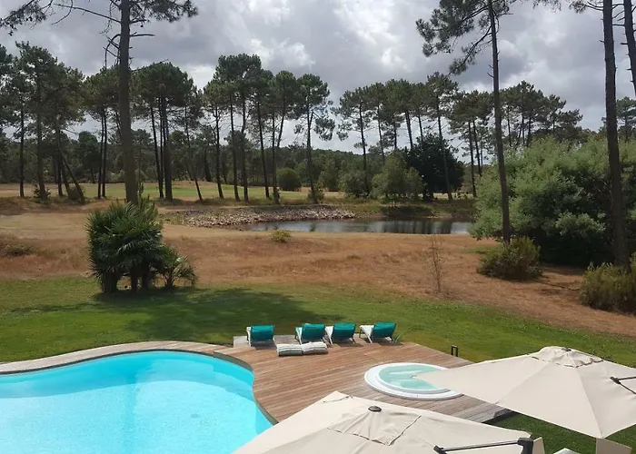 Bed & Breakfast Bora Bora 4*