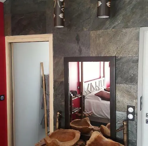 Bora Bora Bed & Breakfast Gujan-Mestras